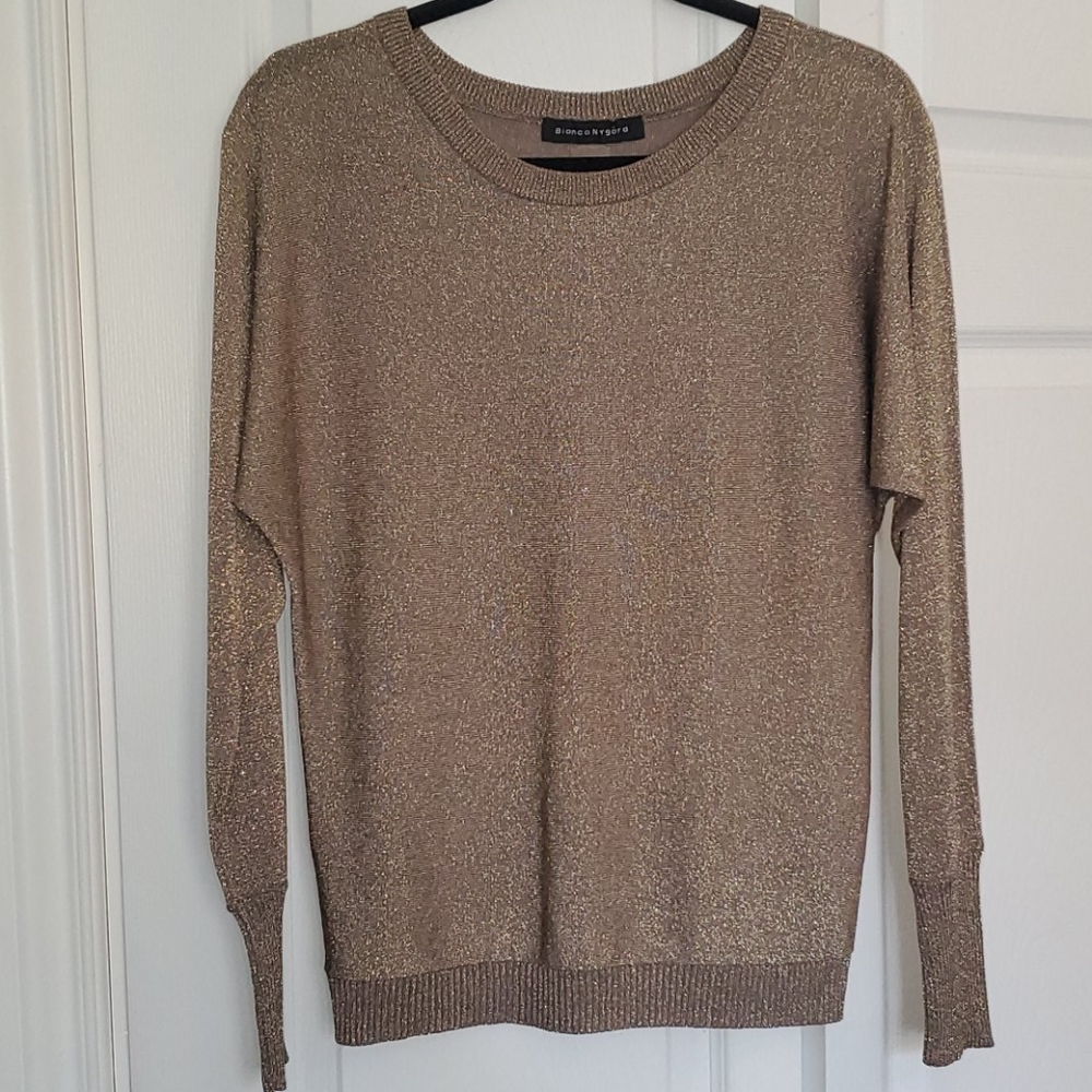 Sparkly top - Picture 4 of 6